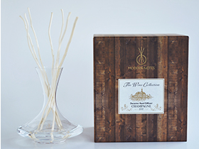 ワインコレクション リードディフューザー（デキャンタ/375ｍL） [Wine Collection Reed Diffuser]